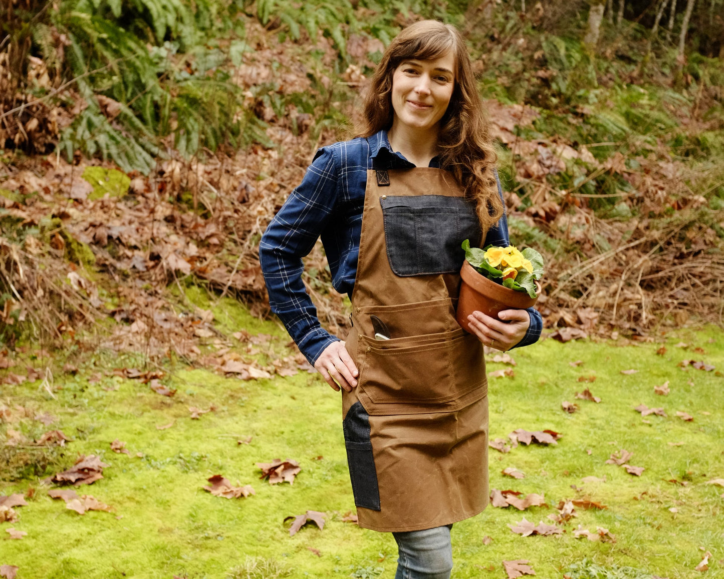 Woodhaven Apron PDF Sewing Pattern - Thread Theory - Simplifi Fabric