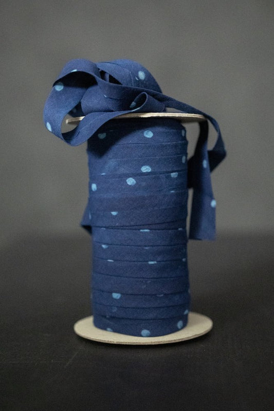 2cm Indigo Enoki Indian Bagru Blockprint Cotton Bias Binding - Merchant & Mills (Sold Per Meter) - Simplifi Fabric