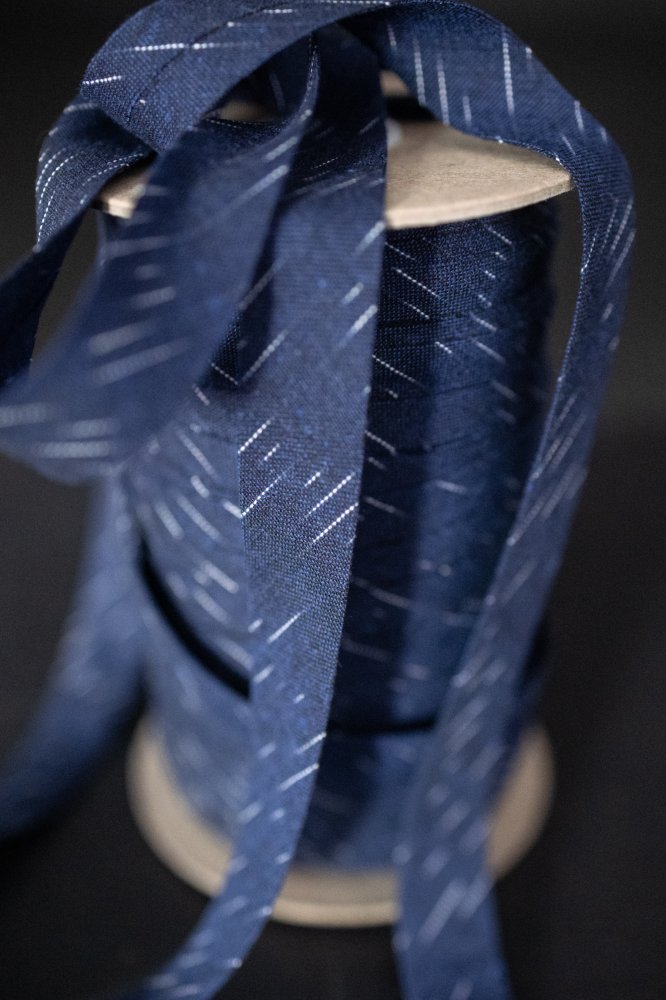 2cm Indigo Snow Indian Handloom Cotton Bias Binding - Merchant & Mills (Sold Per Meter) - Simplifi Fabric