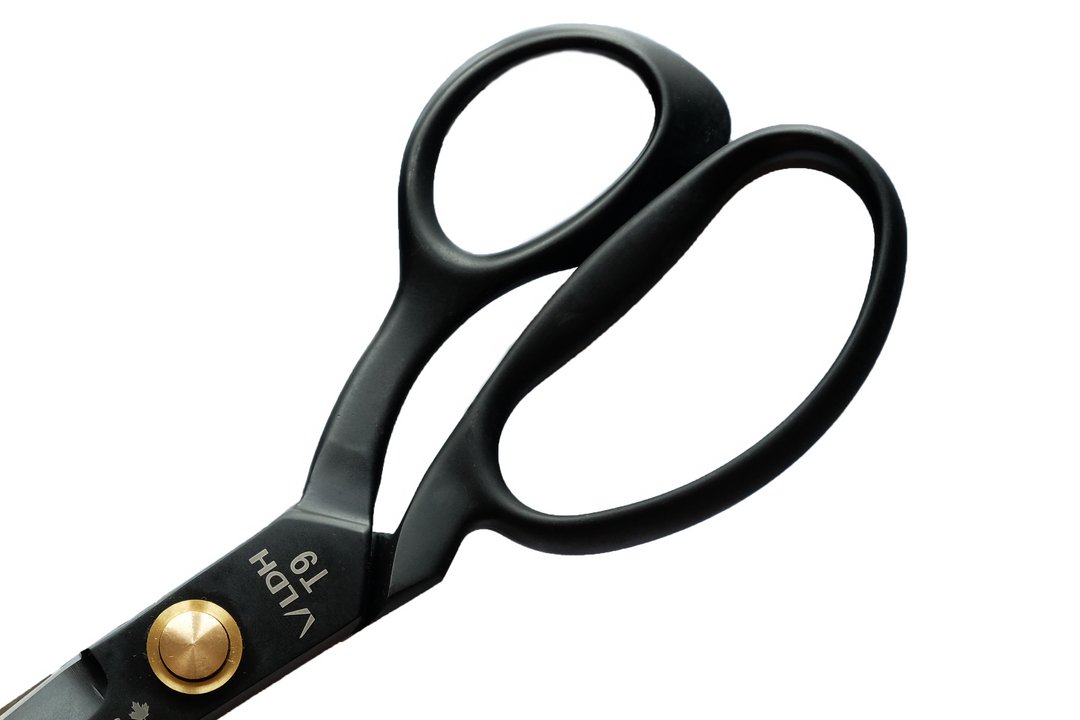 9.5" Matte Black Fabric Shears - LDH Scissors - Simplifi Fabric