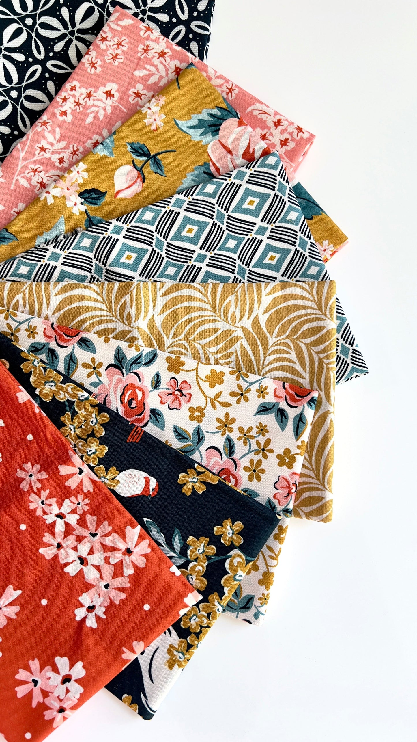 Romantic Roses - Flower Garden - Hang Tight Studio - Cloud 9 Fabrics - Poplin