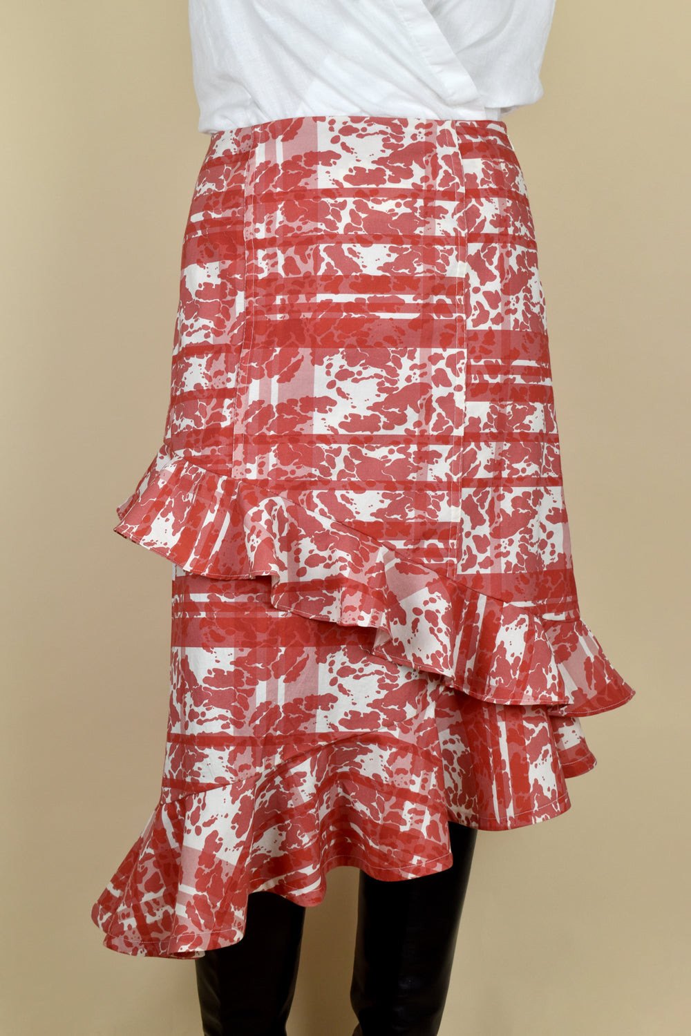 Gone Rogue Skirt Paper Sewing Pattern - Izzie
