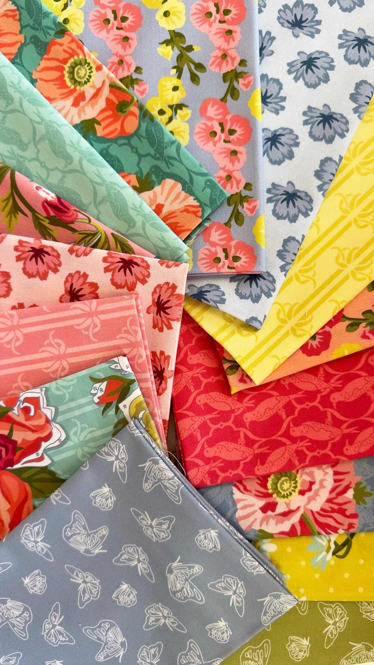 Fêtes Des Fleurs - Turquoise - Paint-By-Number Garden Party - Elle Crée - Cloud 9 Fabrics - Poplin
