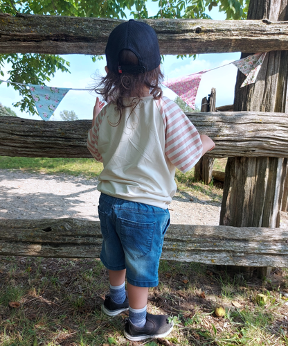 Wildling – No Front, No Back Raglan T-Shirt PDF Sewing Pattern - Stoff Cafe
