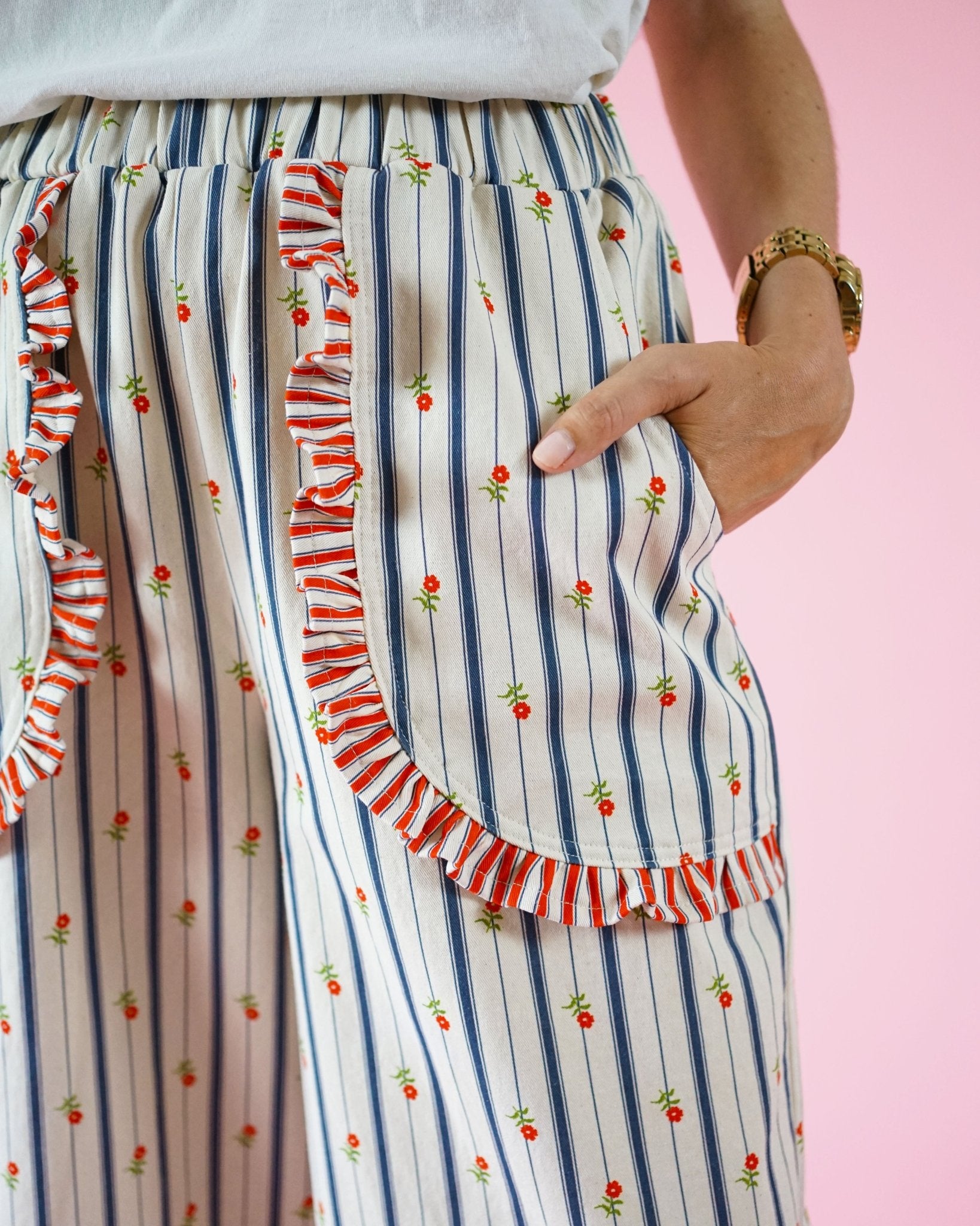 Apron Pocket Pants PDF Pattern - Matchy Matchy Sewing Club - Simplifi Fabric