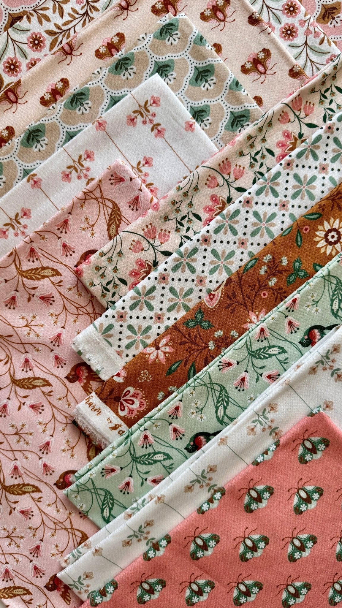 Birdie - Pink - Vintage Charm - Dots & Glory - Cloud 9 Fabrics - Poplin - Simplifi Fabric