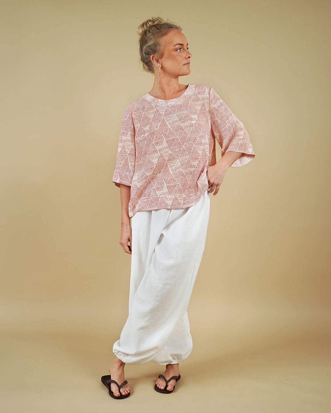 Bubble Pants Womens Paper Pattern - Wardrobe by Me - Simplifi Fabric