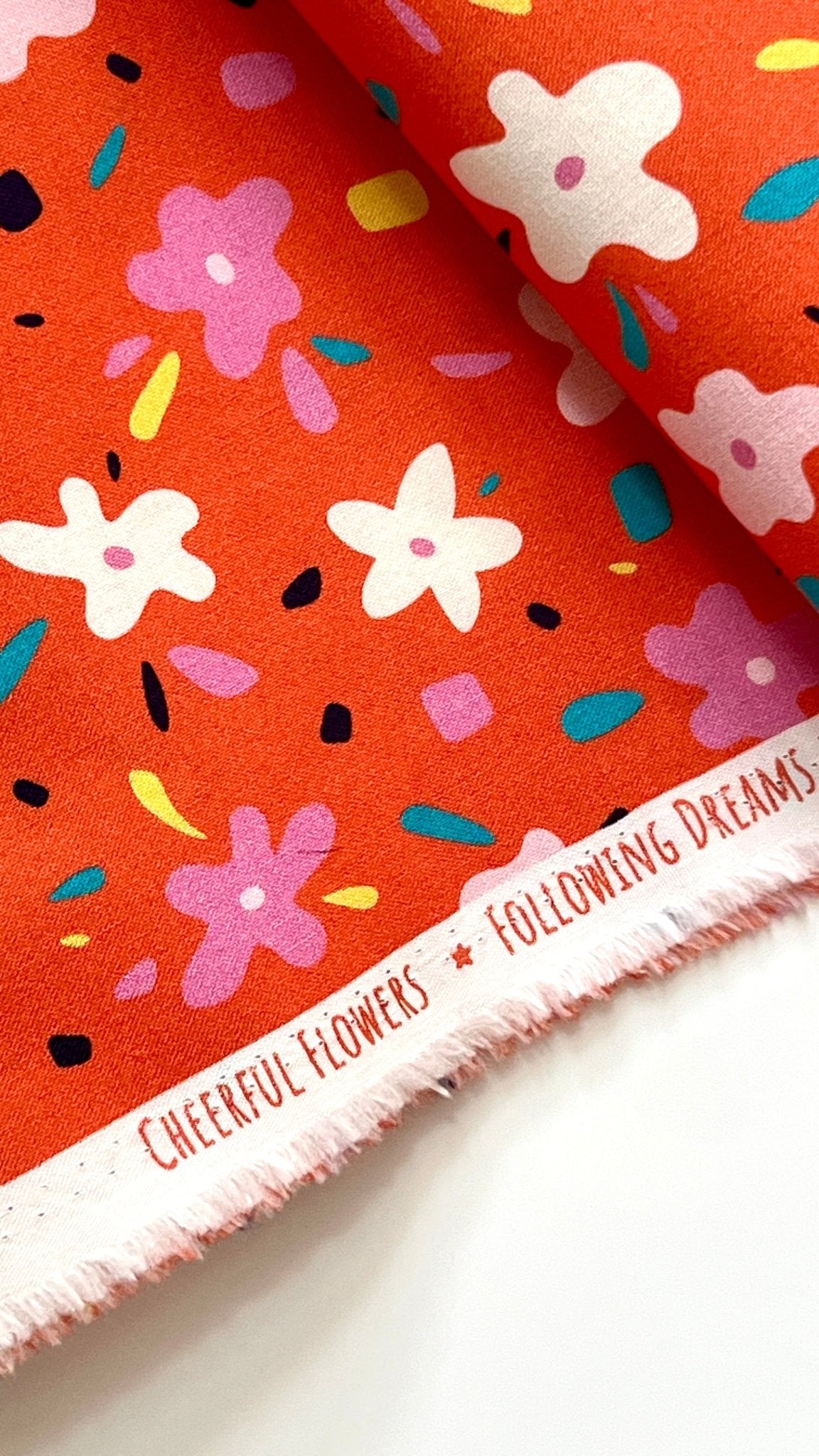 Cheerful Flowers - Following Dreams - Gerdadzy - Cloud 9 Fabrics - Poplin - Simplifi Fabric