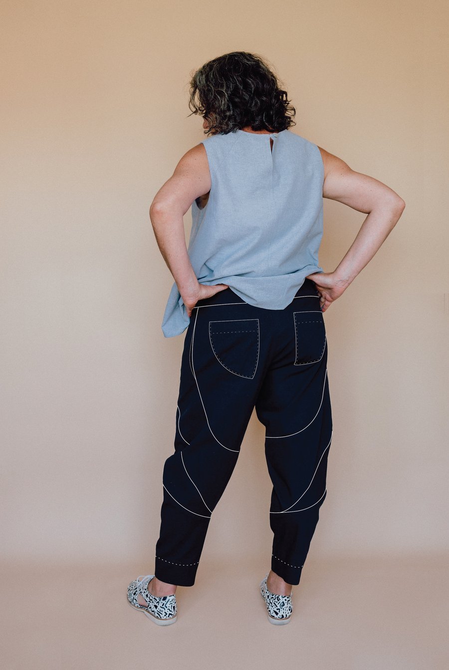 Darlow Pants Pattern - In The Folds - Simplifi Fabric