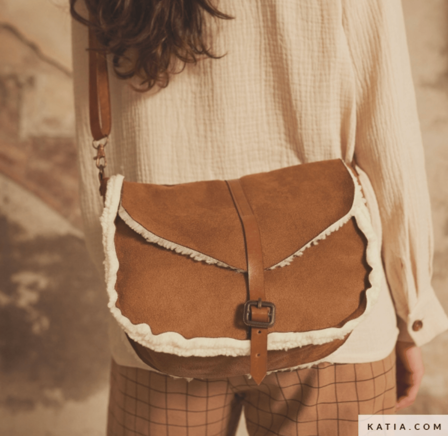 Double - Sided Imitation Suede With Sheepskin - Black - Katia - Simplifi Fabric