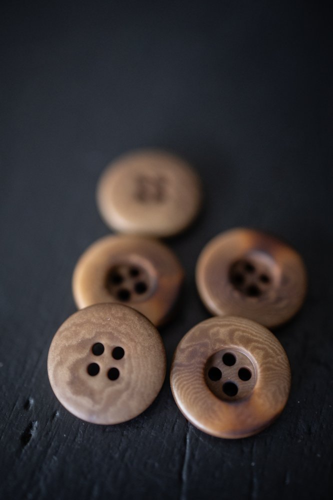 Dusty Tan - Corozo Button - Merchant & Mills - 15mm, 18mm & 20mm - Simplifi Fabric