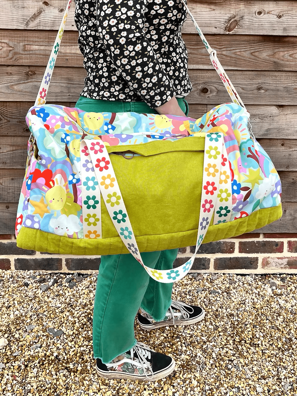 Earnley Duffel Bag Paper Pattern - Two Stitches Patterns - Simplifi Fabric
