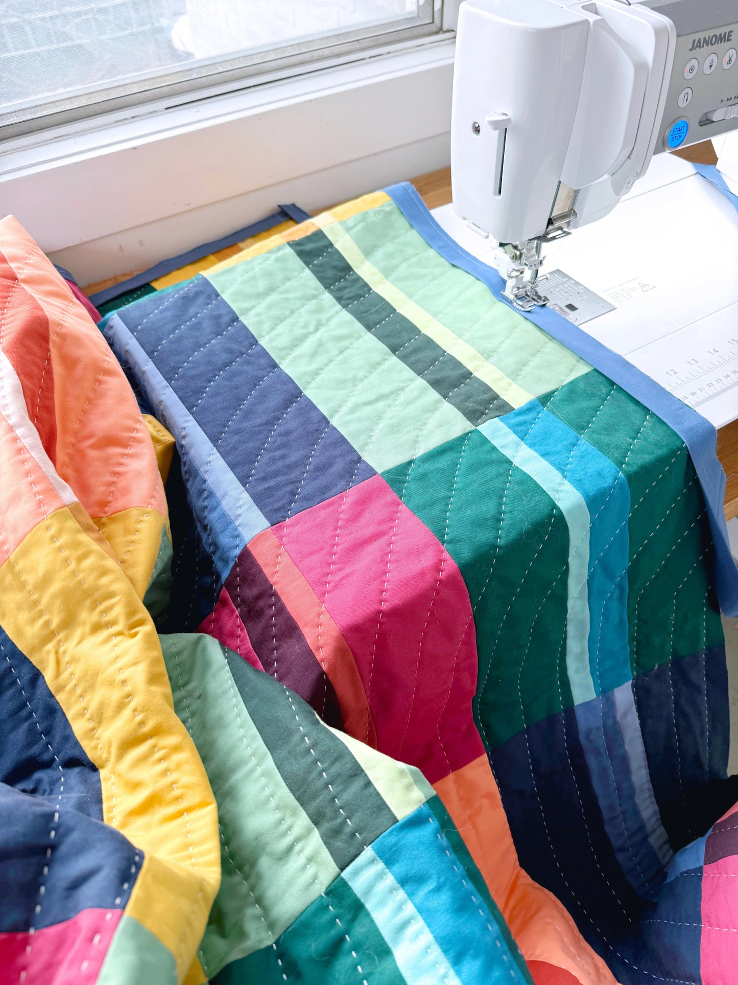 Echo Lake Paper Pattern - The Blanket Statement Quilt Co. - Simplifi Fabric