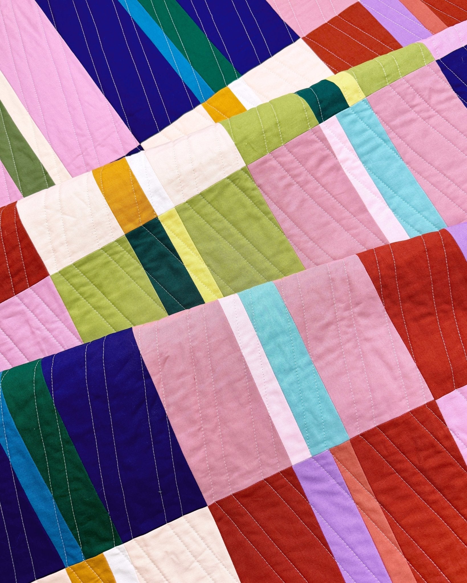 Echo Lake Paper Pattern - The Blanket Statement Quilt Co. - Simplifi Fabric