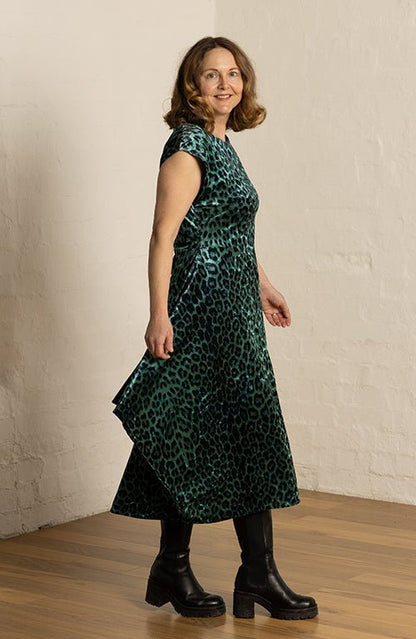 Flounce Dress - Paper Sewing Pattern - Sew Different - Simplifi Fabric