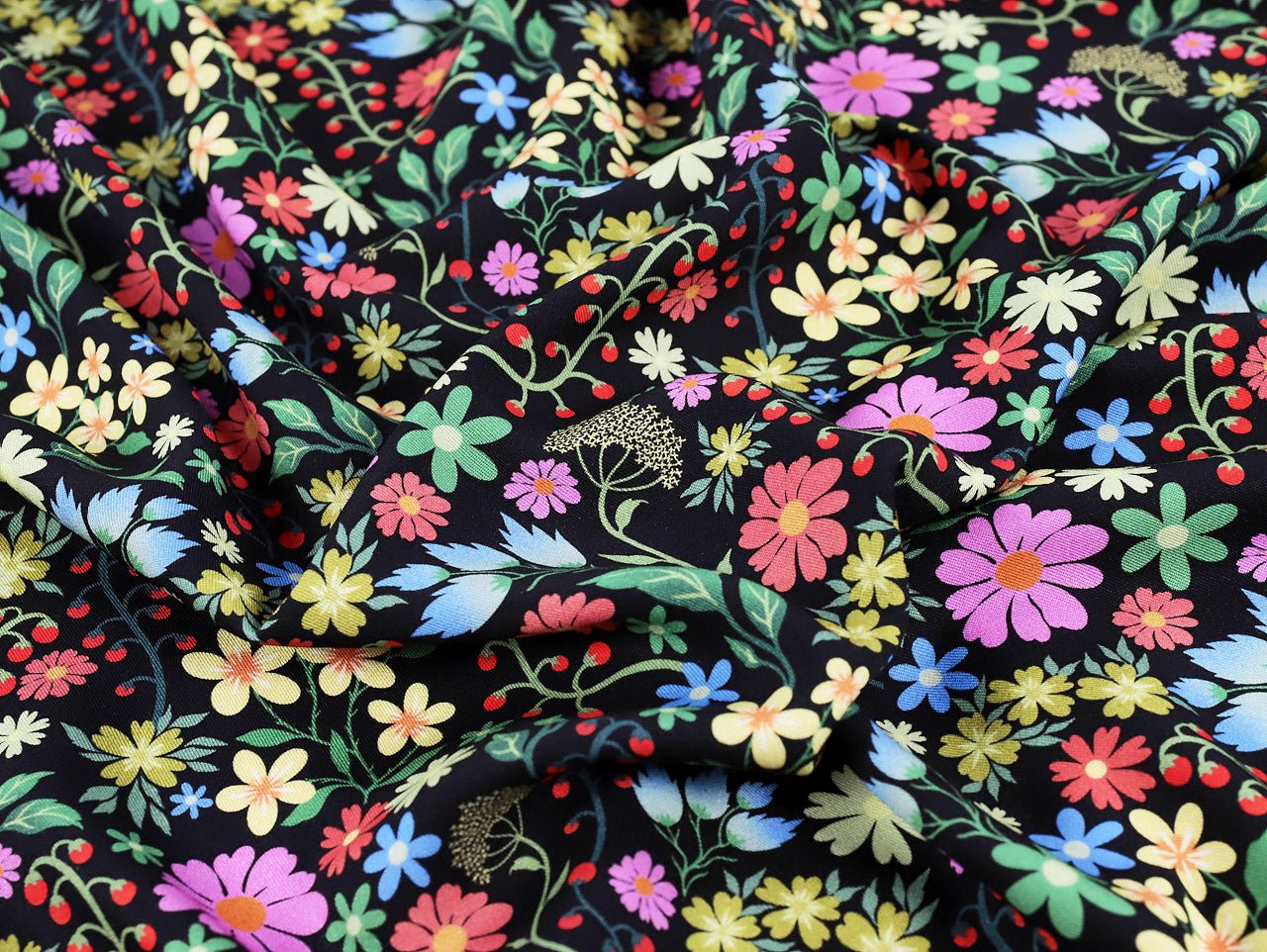 Garden Vine Viscose Twill - Black - Oeko - Tex 100 - Fabric Godmother - Simplifi Fabric