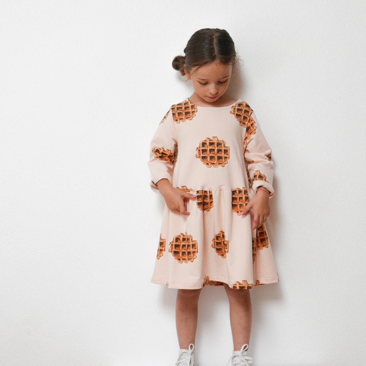 Helsinki Dress Sewing Pattern - Girl 3/12Y - Ikatee - Simplifi Fabric