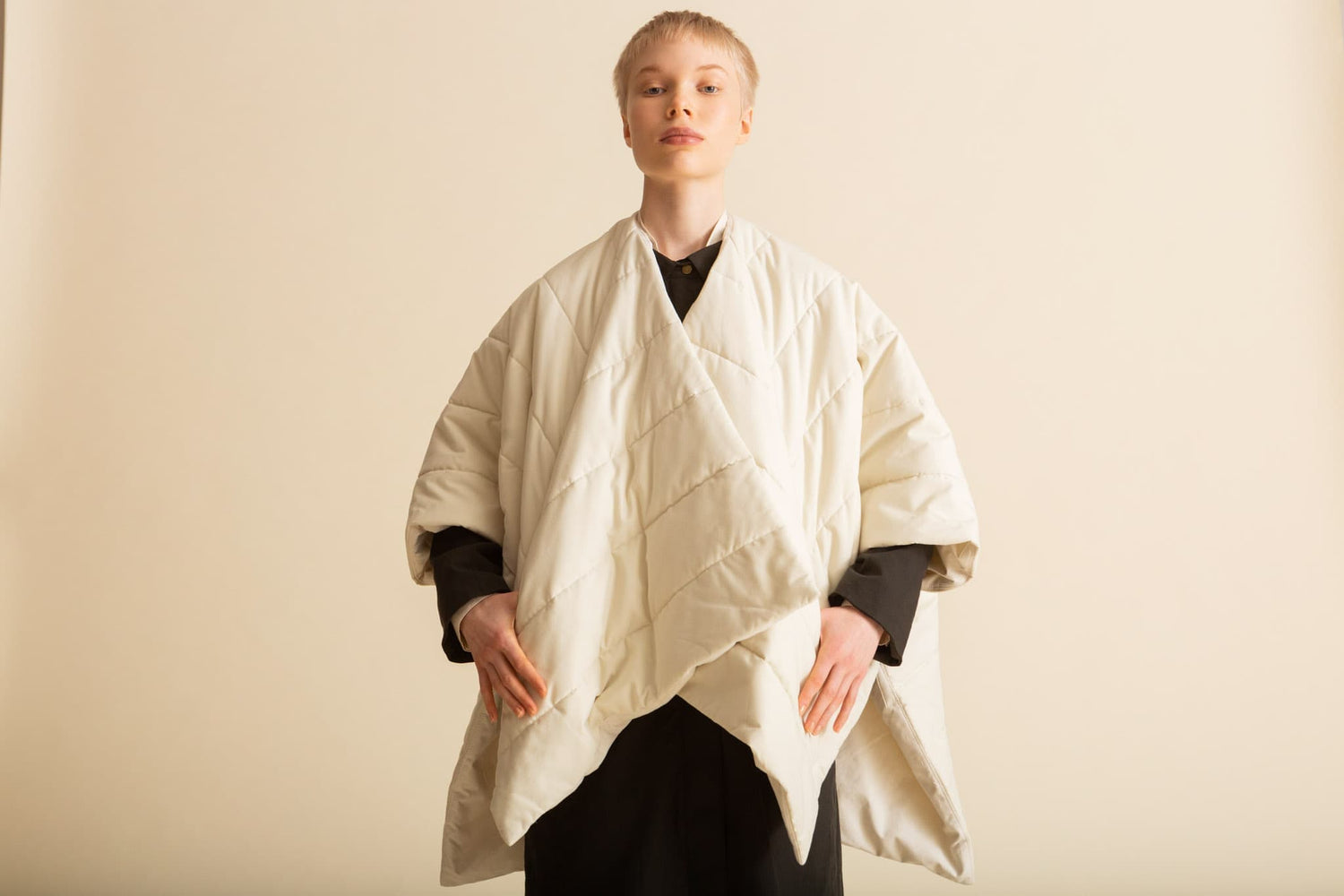 HUG Cape by Mila Moises PDF Sewing Pattern - TAUKO - Simplifi Fabric