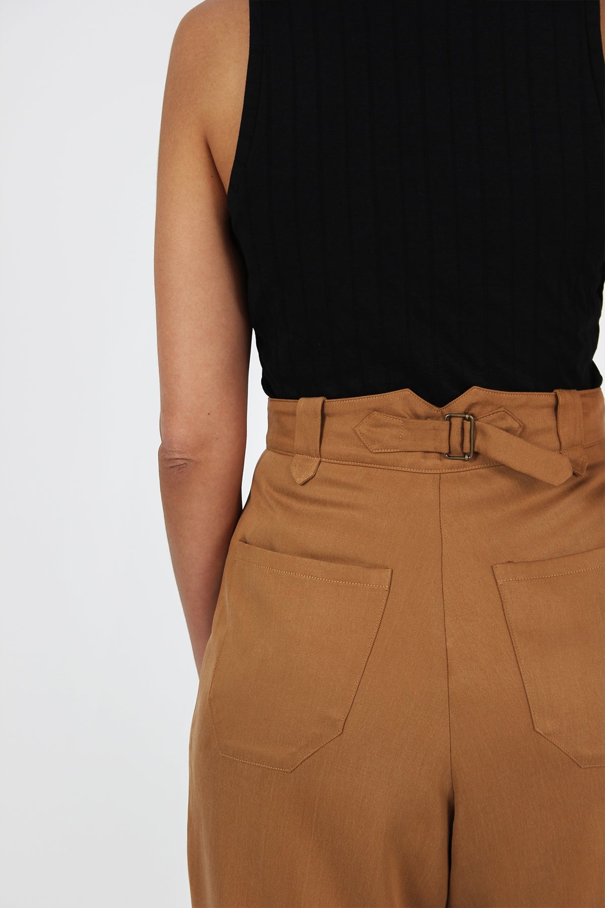 I am CHRISTOPHINE - Trousers Pattern - I AM PATTERNS - Simplifi Fabric