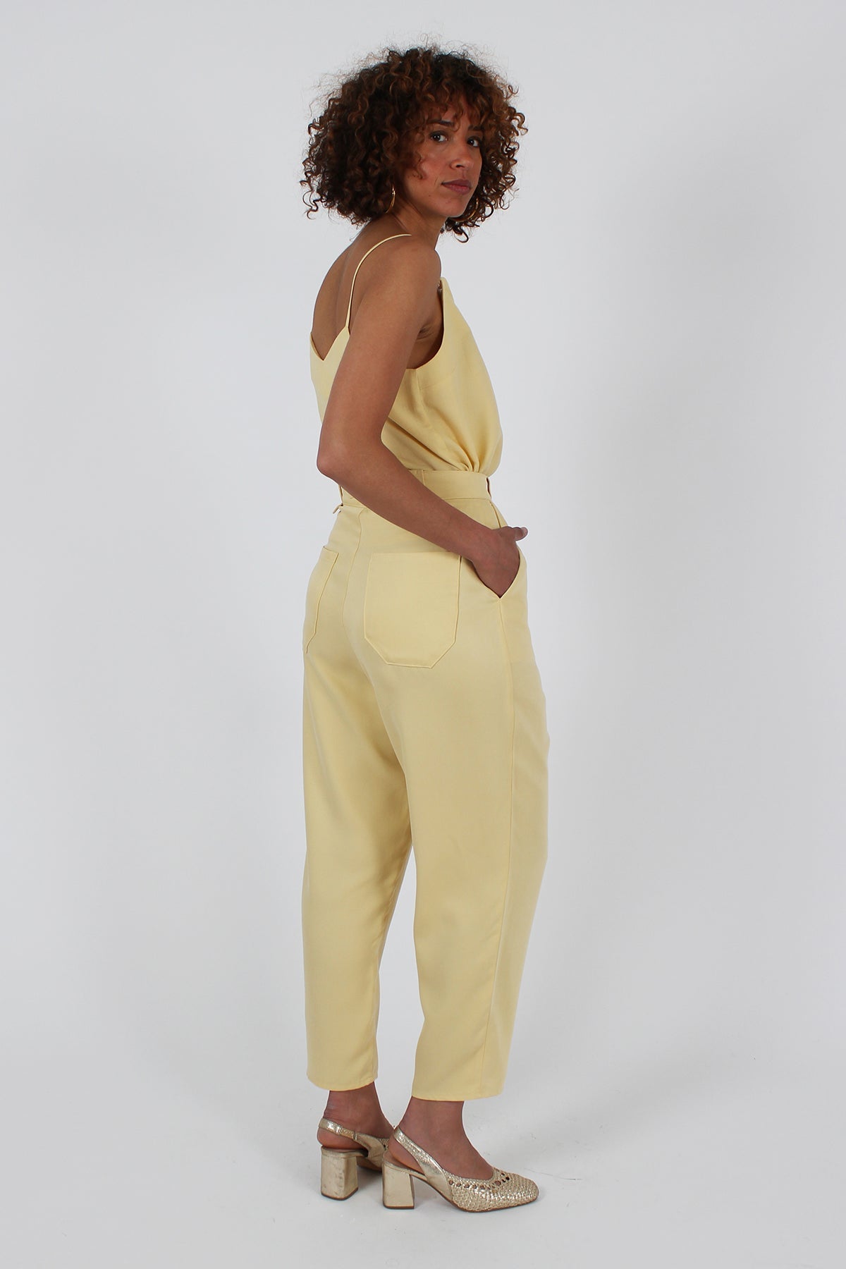 I am CHRISTOPHINE - Trousers Pattern - I AM PATTERNS - Simplifi Fabric