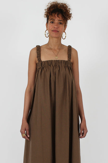 I am MARGUERITE - Tops and Dress Pattern - I AM PATTERNS - Simplifi Fabric