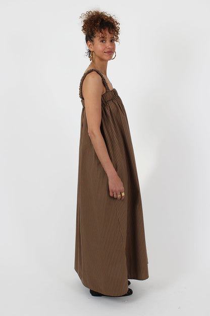 I am MARGUERITE - Tops and Dress Pattern - I AM PATTERNS - Simplifi Fabric