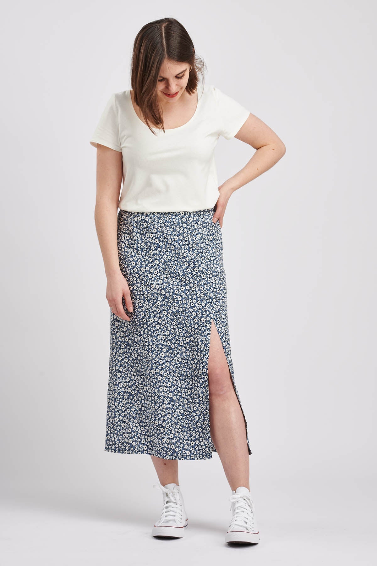 I am RACHEL - 90s Inspired Slip Skirt Pattern - I AM PATTERNS - Simplifi Fabric