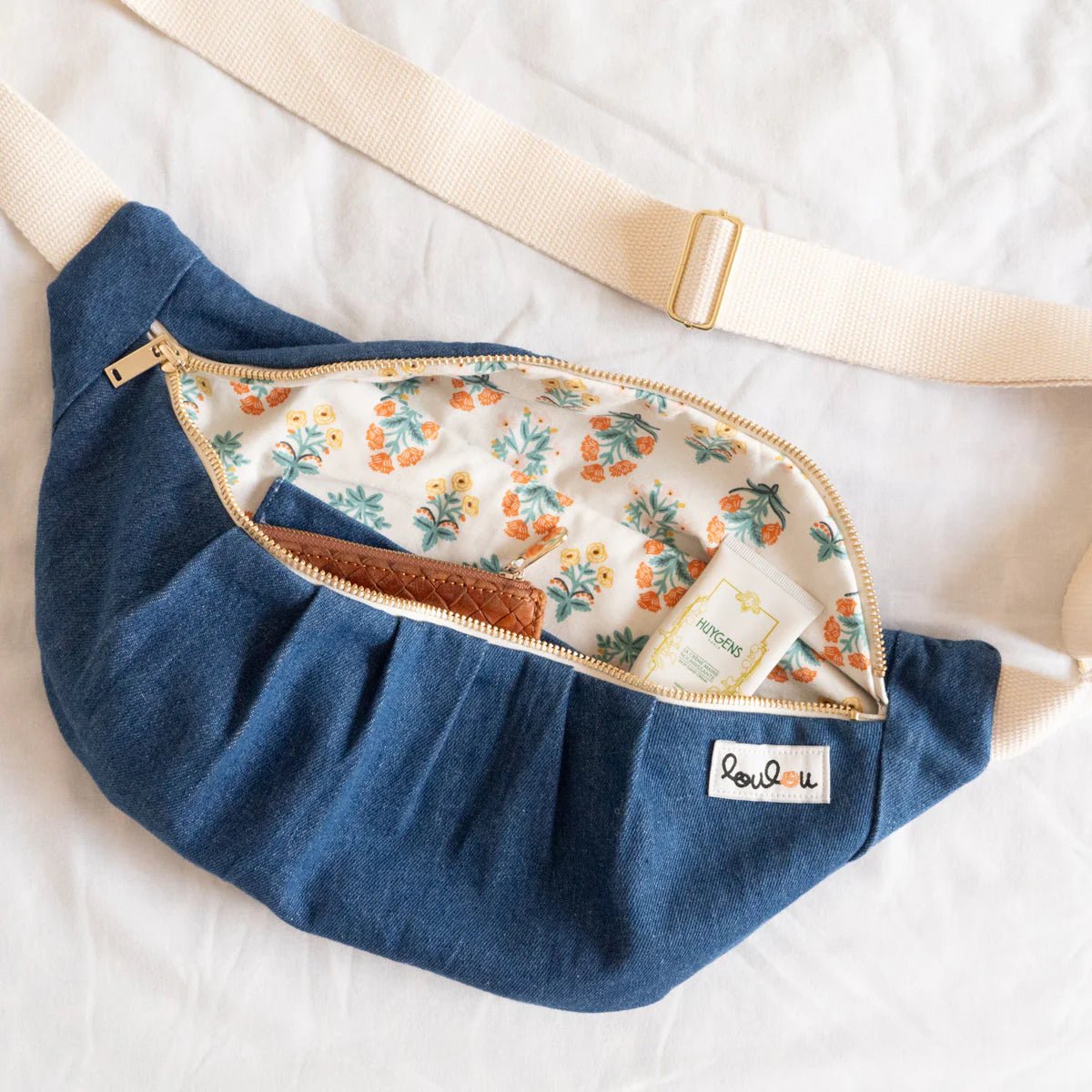 IKABANANA Fanny Pack - Paper Sewing Pattern - Ikatee - Simplifi Fabric