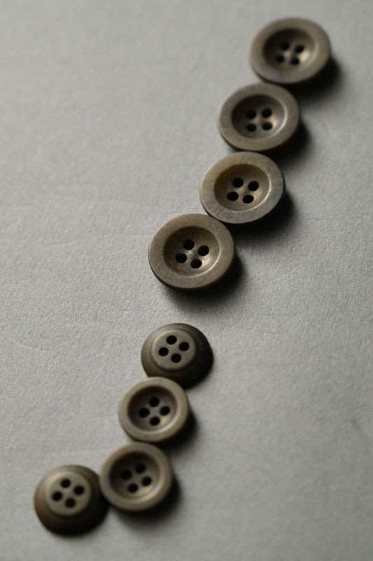 Khaki - Corozo Button - Merchant & Mills - 14mm, 18mm & 22mm - Simplifi Fabric