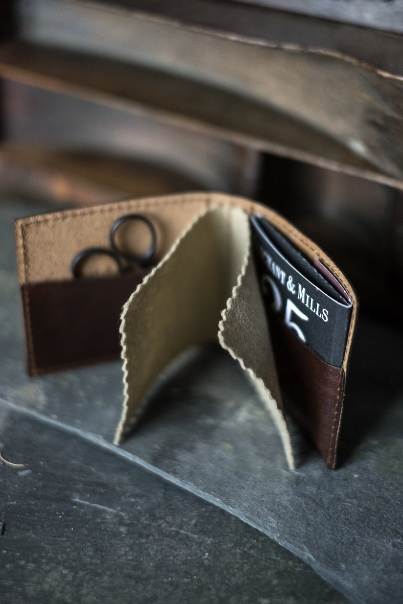 Leather Needle Wallet - Merchant & Mills - Simplifi Fabric