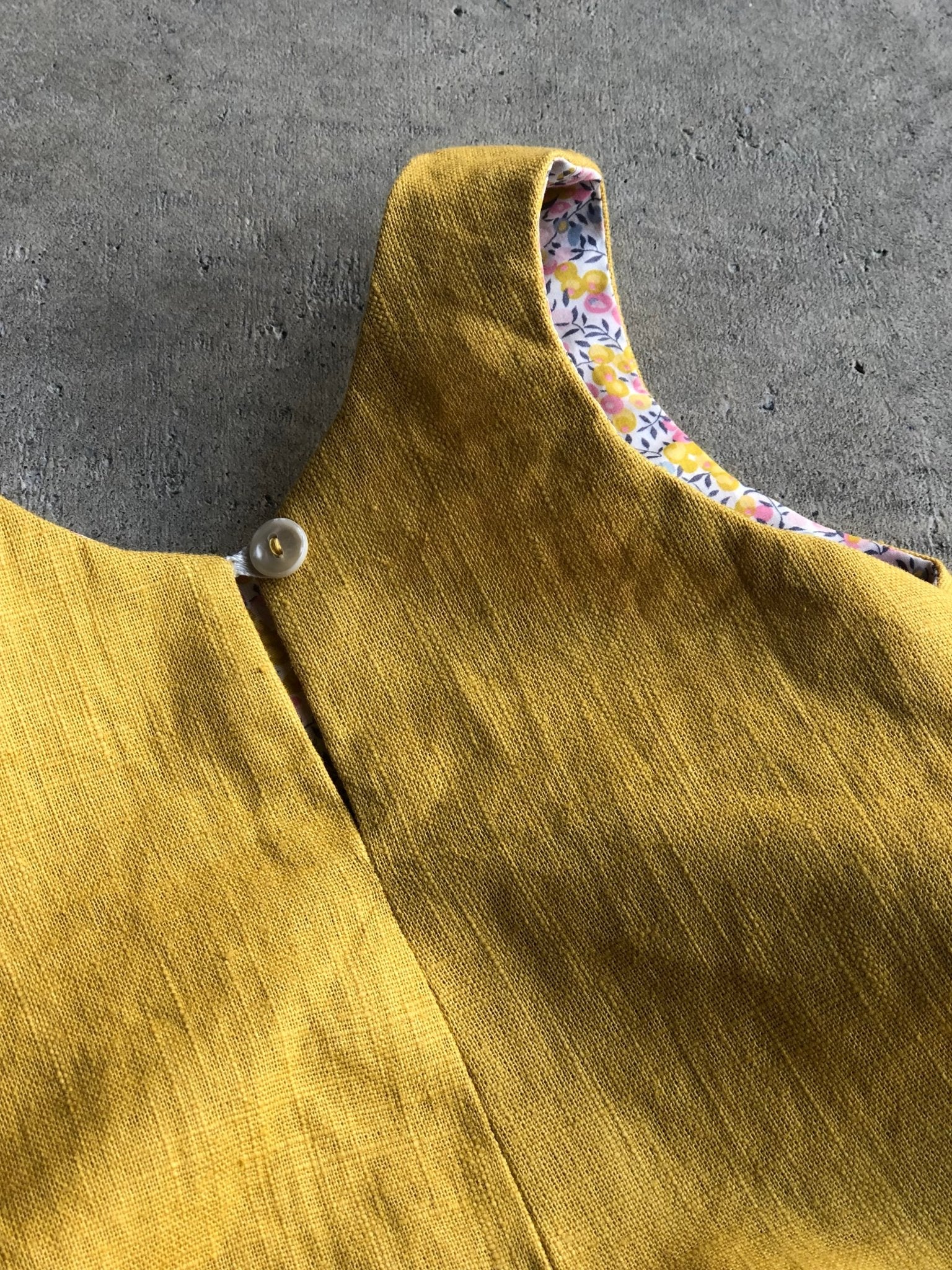 Leo Reversible Unisex Romper (newborn - 36mo) PDF Sewing Pattern - Atelier Mimito - Simplifi Fabric