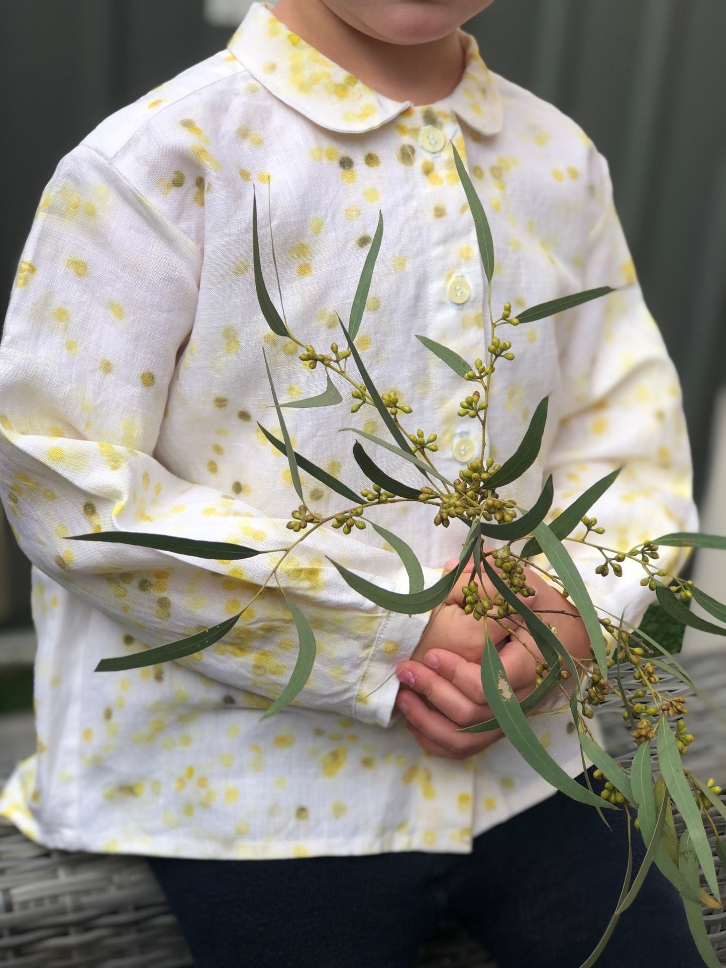 Lou Unisex Kids Shirt (18mo - 12yrs) PDF Sewing Pattern - Atelier Mimito - Simplifi Fabric