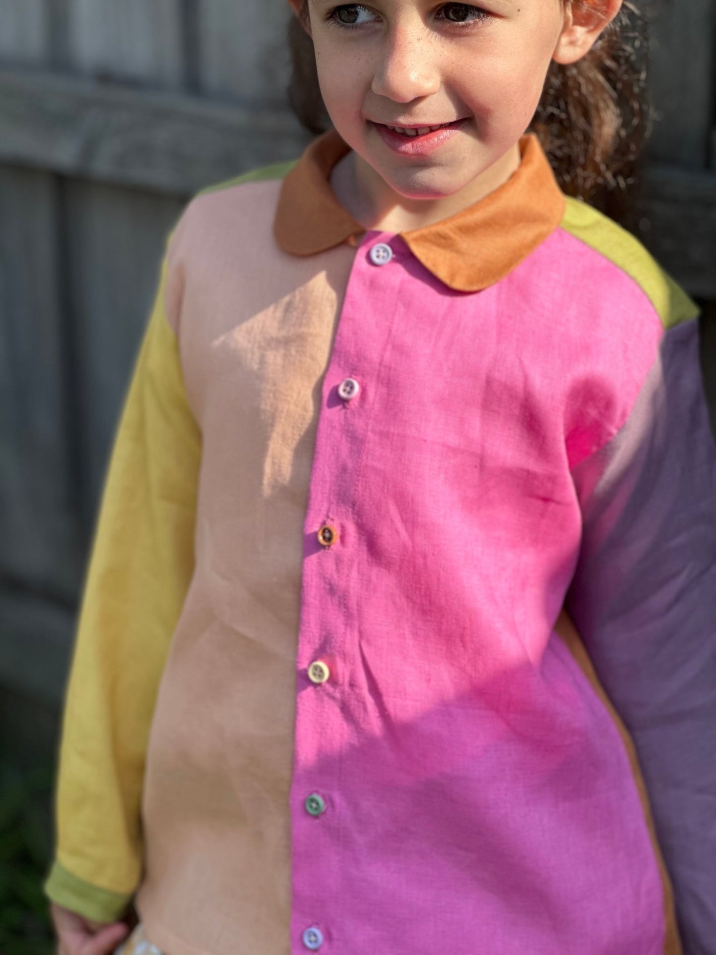 Lou Unisex Kids Shirt (18mo - 12yrs) PDF Sewing Pattern - Atelier Mimito - Simplifi Fabric