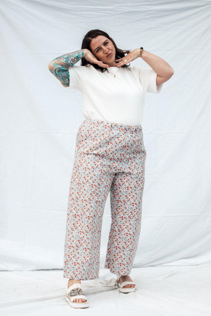 MADE - LINE Bundle Easy Tee Shirt , Shorts, Pants + Sweatshirt PDF Sewing Pattern - Madswick - Simplifi Fabric