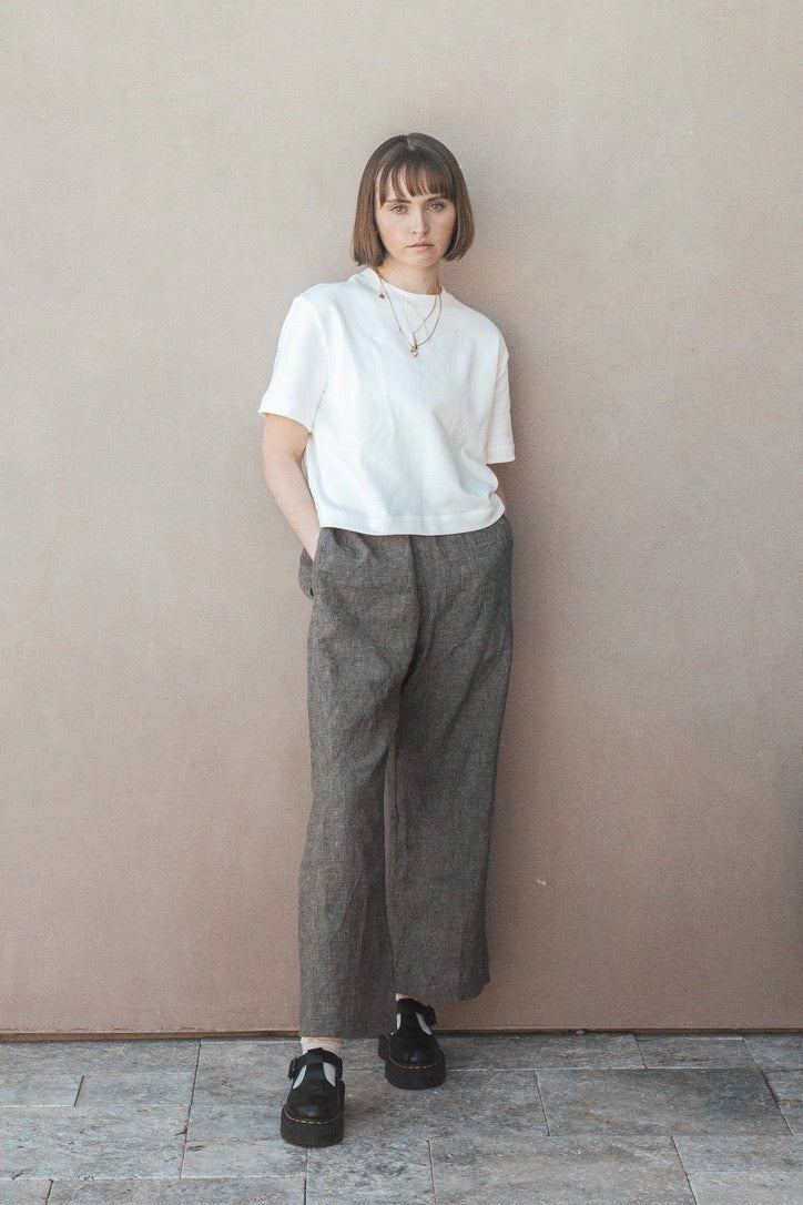 MADE - LINE Bundle Easy Tee Shirt , Shorts, Pants + Sweatshirt PDF Sewing Pattern - Madswick - Simplifi Fabric