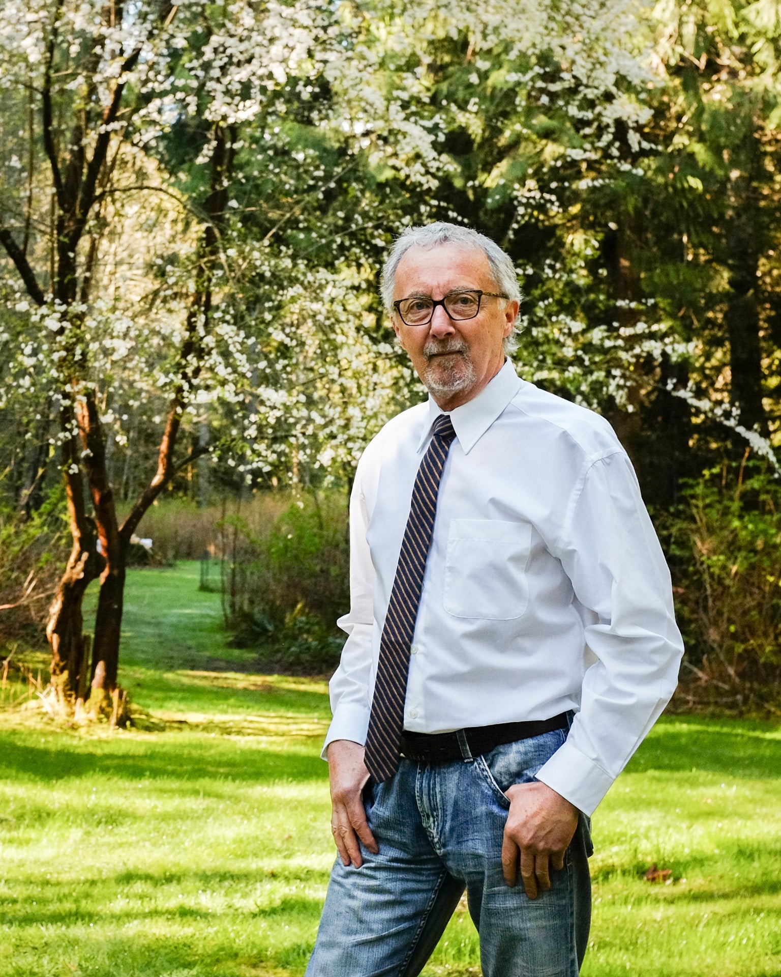 Mahle Tie PDF Sewing Pattern - Thread Theory - Simplifi Fabric