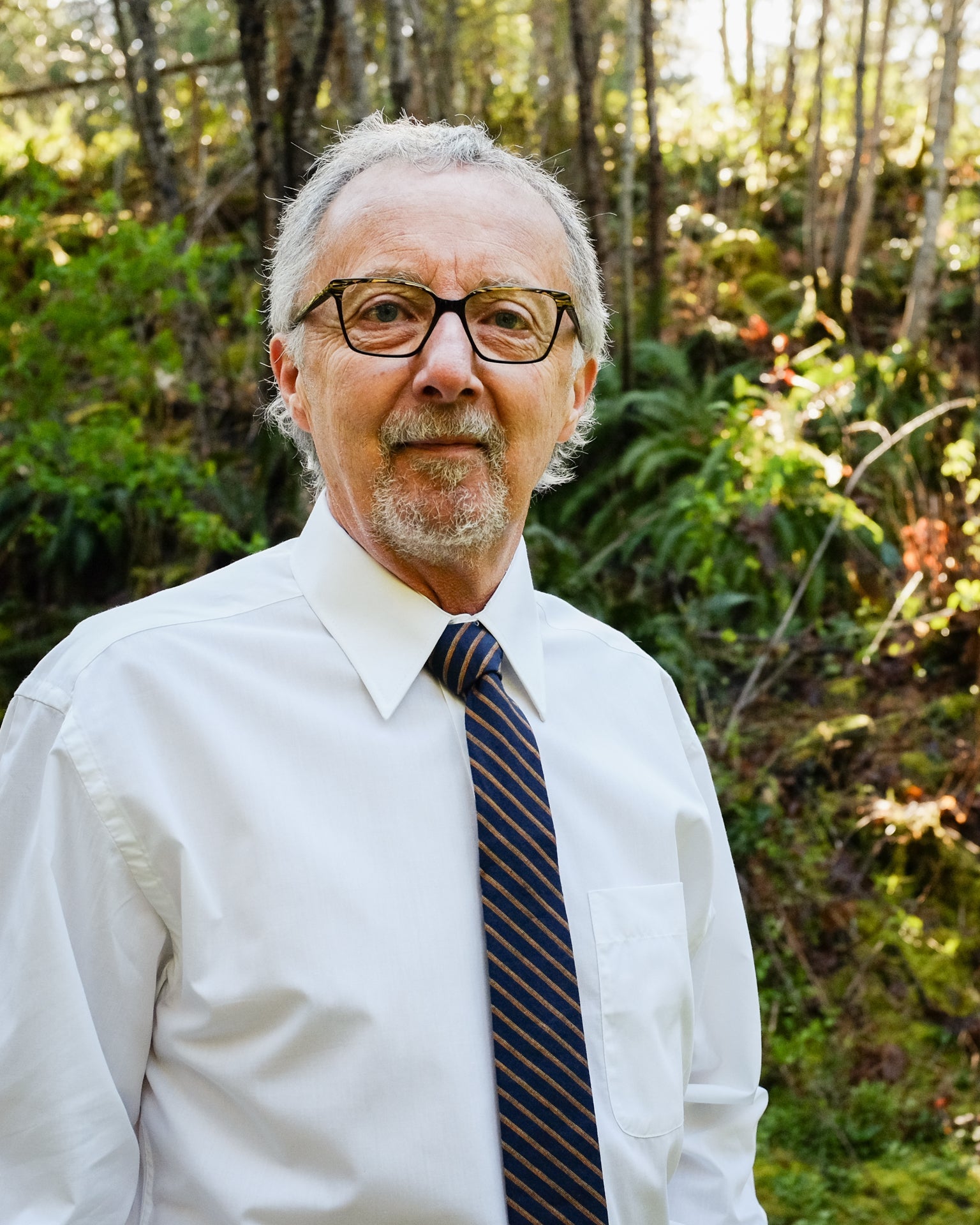 Mahle Tie PDF Sewing Pattern - Thread Theory - Simplifi Fabric