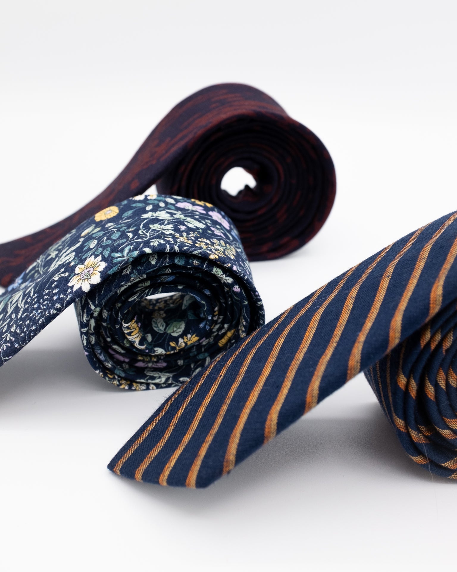 Mahle Tie PDF Sewing Pattern - Thread Theory - Simplifi Fabric