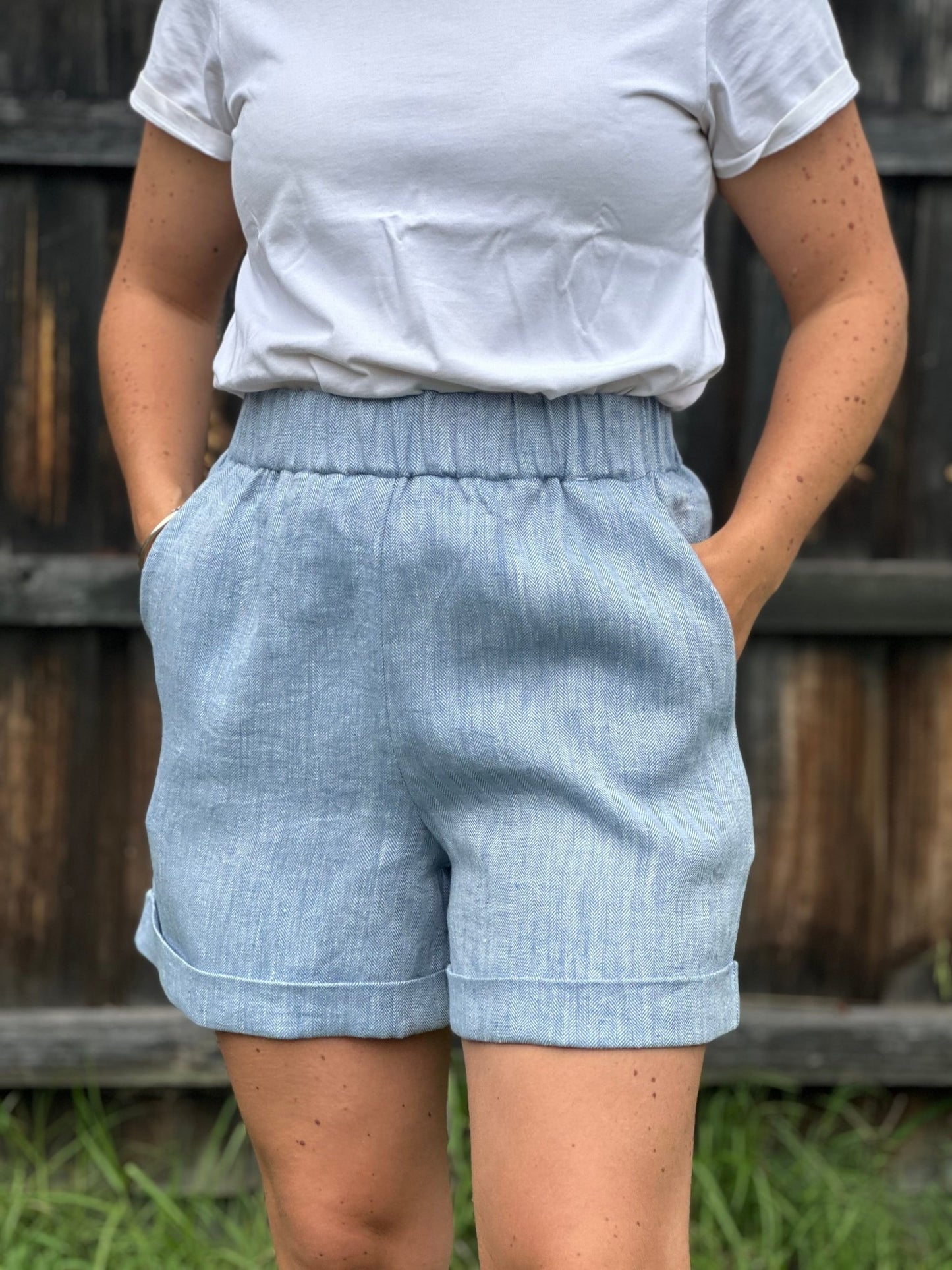 Marlo Womens High Waisted Everyday Shorts PDF Sewing Pattern - Atelier Mimito - Simplifi Fabric