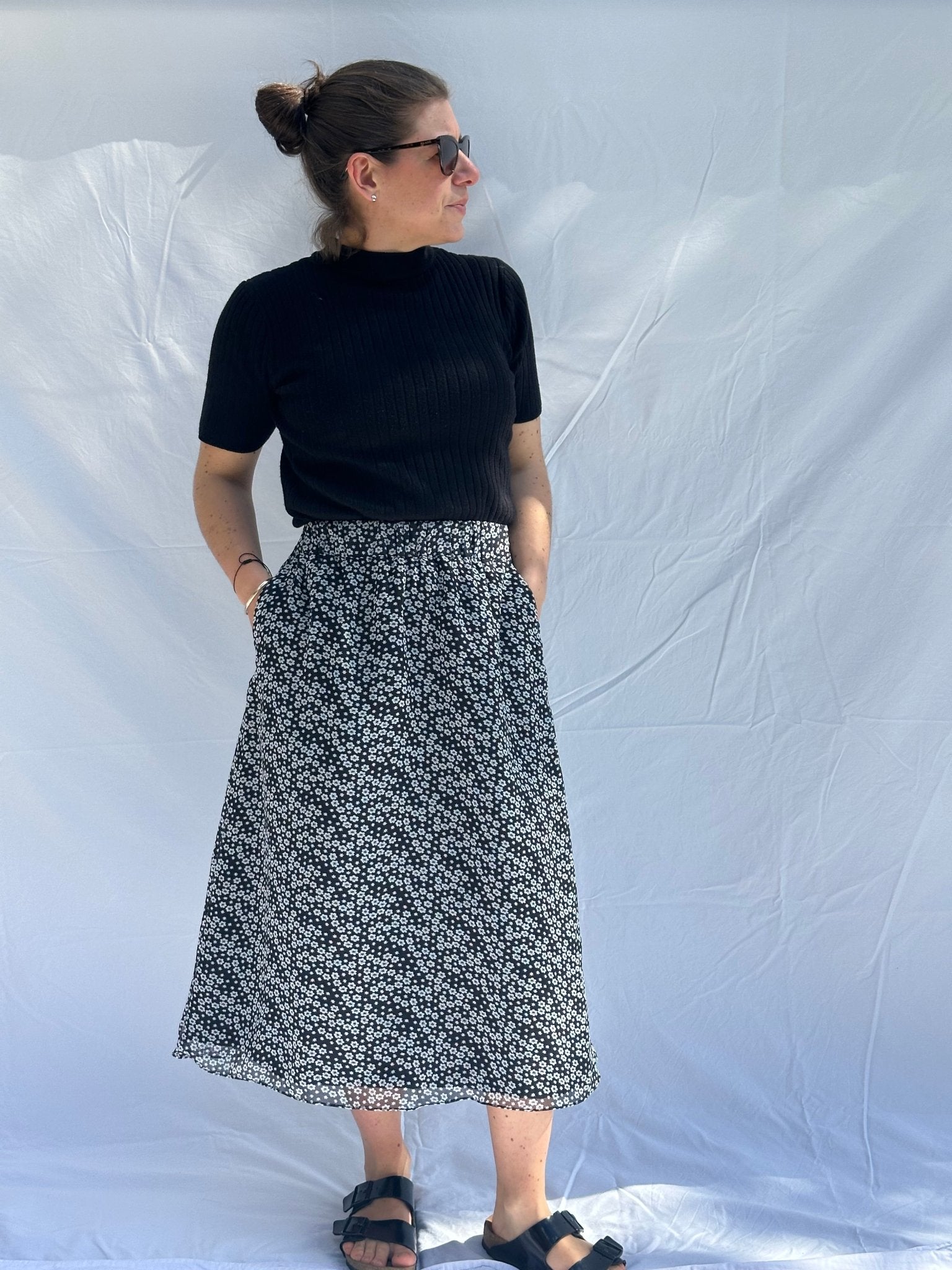 Marlo Womens High Waisted Everyday Skirt PDF Sewing Pattern - Atelier Mimito - Simplifi Fabric