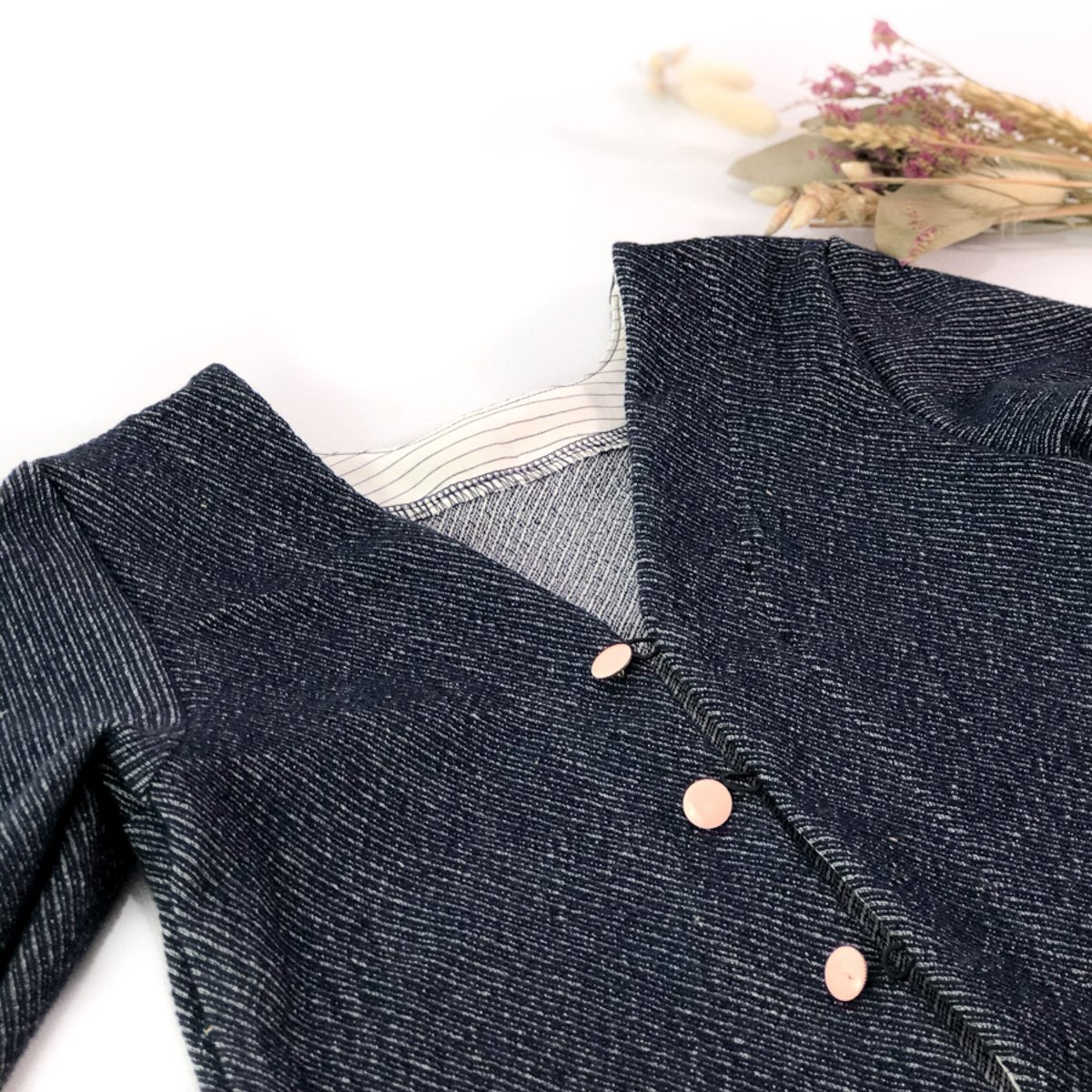 Masha Mum Cardigan & Sweater Sewing Pattern - Ladies 34/46 - Ikatee - Simplifi Fabric