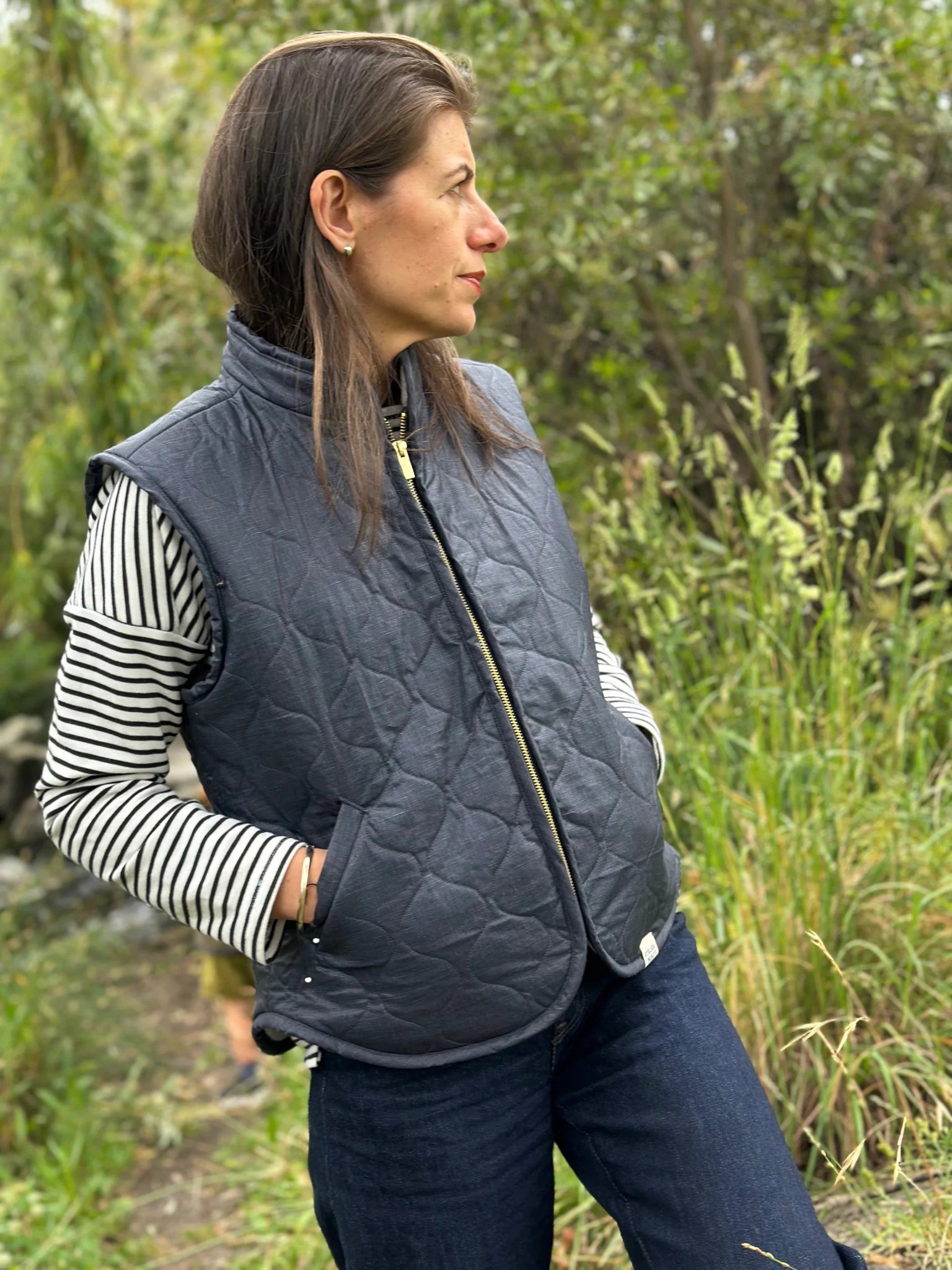 Nonni Vest Gender Neutral Adult PDF Sewing Pattern - Atelier Mimito - Simplifi Fabric