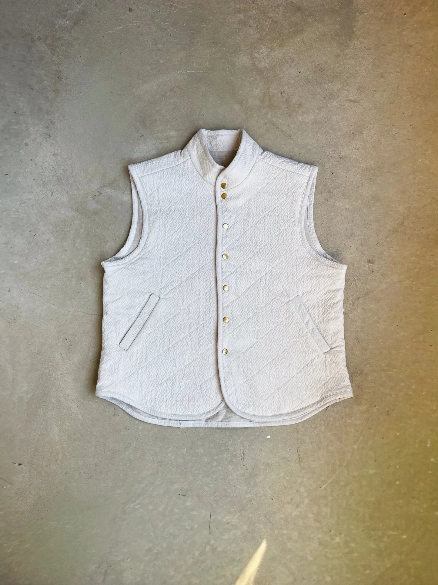 Nonni Vest Gender Neutral Adult PDF Sewing Pattern - Atelier Mimito - Simplifi Fabric