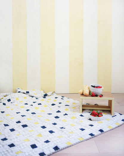 Picnic Square Quilt PDF Pattern - Matchy Matchy Sewing Club - Simplifi Fabric