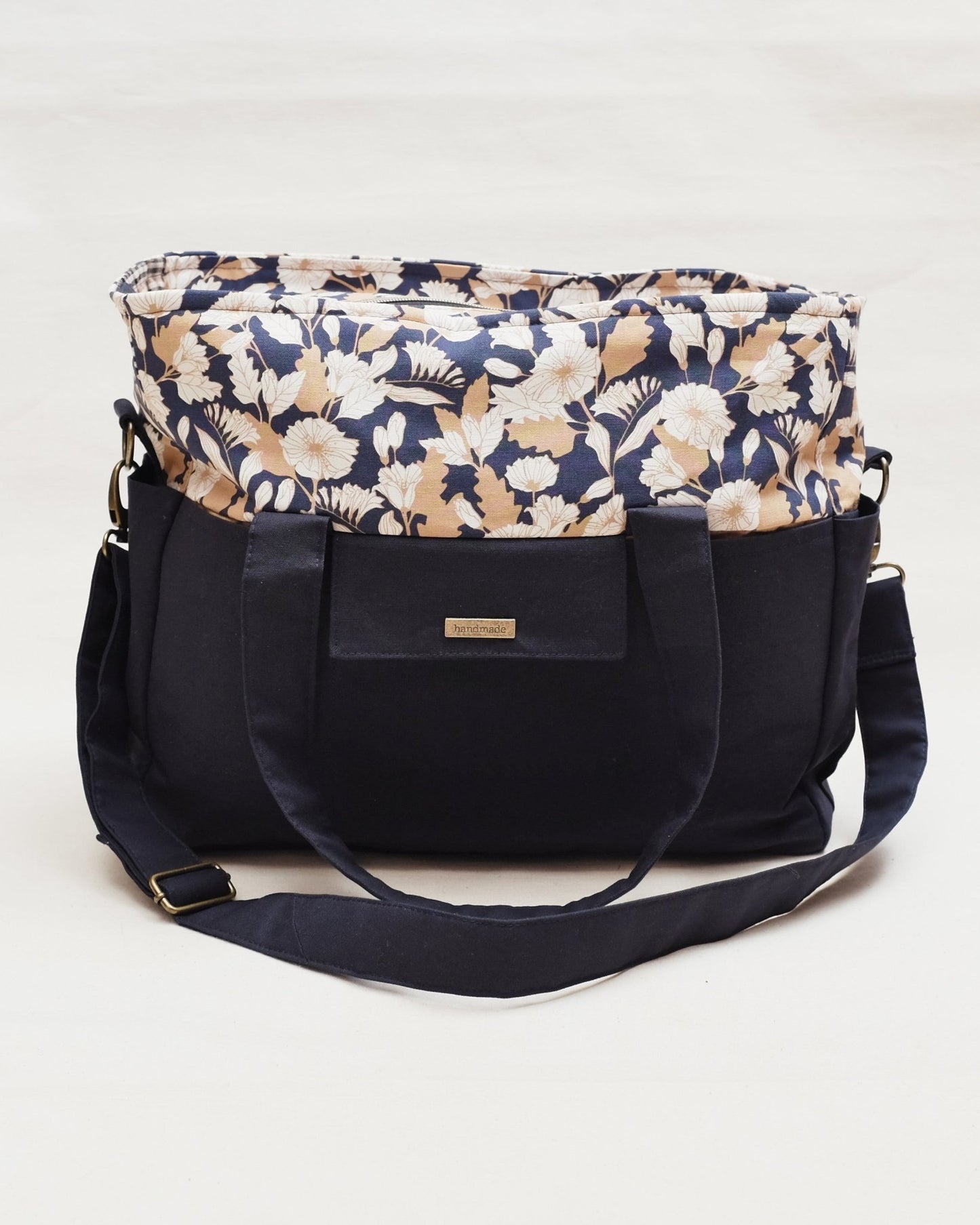 Qualicum Bag PDF Sewing Pattern - Thread Theory - Simplifi Fabric