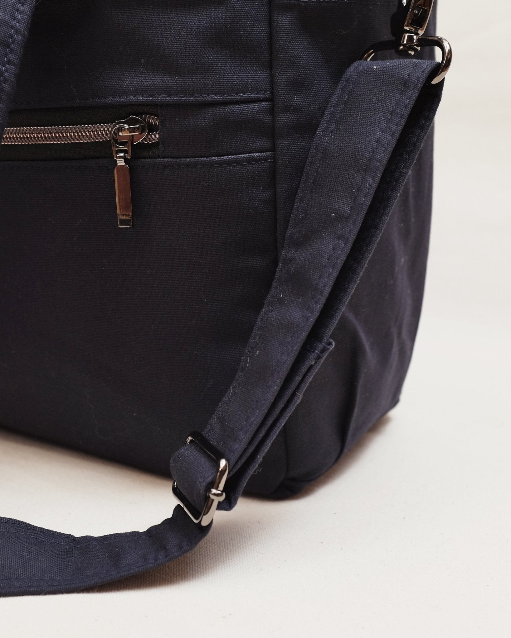 Qualicum Bag PDF Sewing Pattern - Thread Theory - Simplifi Fabric