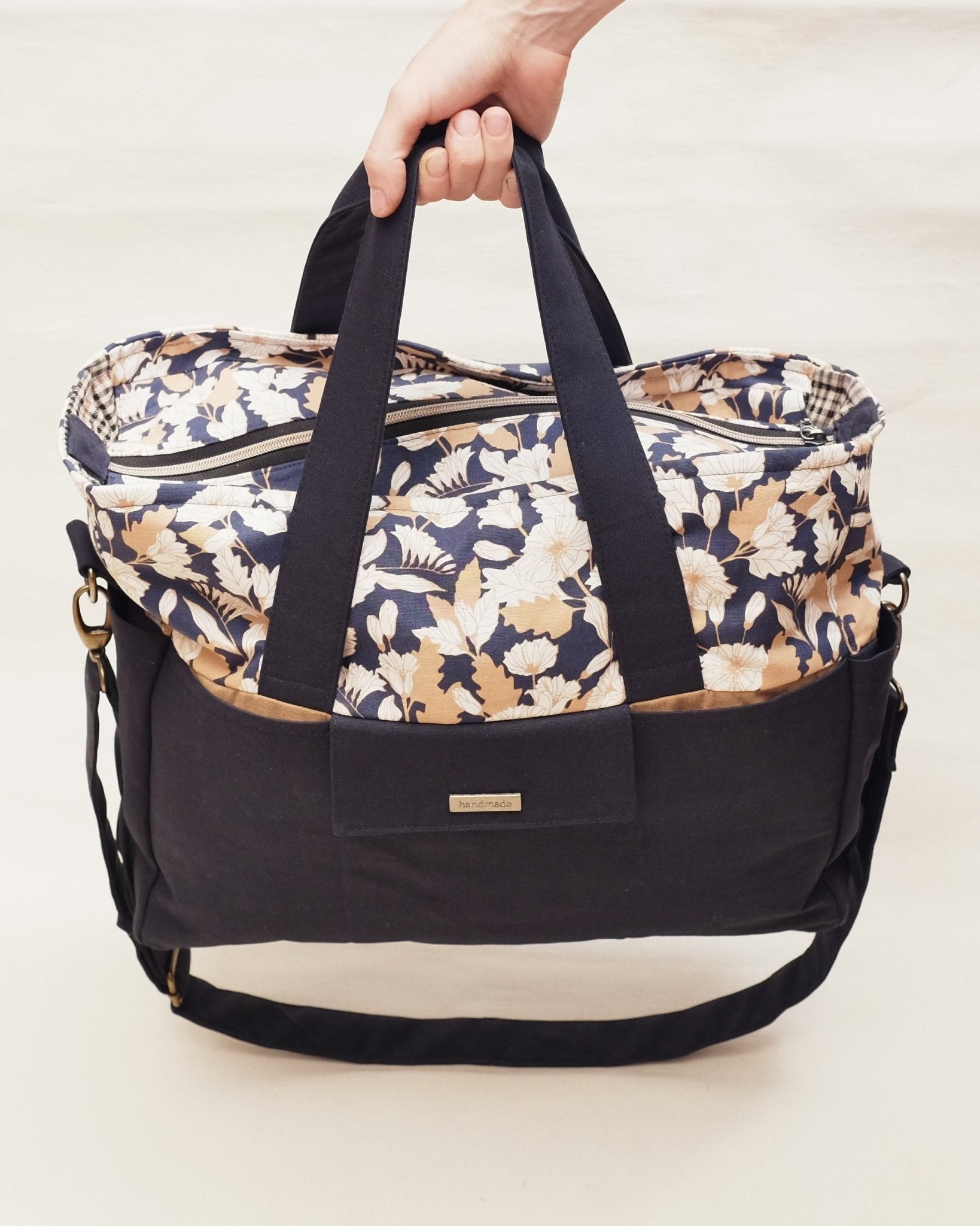 Qualicum Bag PDF Sewing Pattern - Thread Theory - Simplifi Fabric