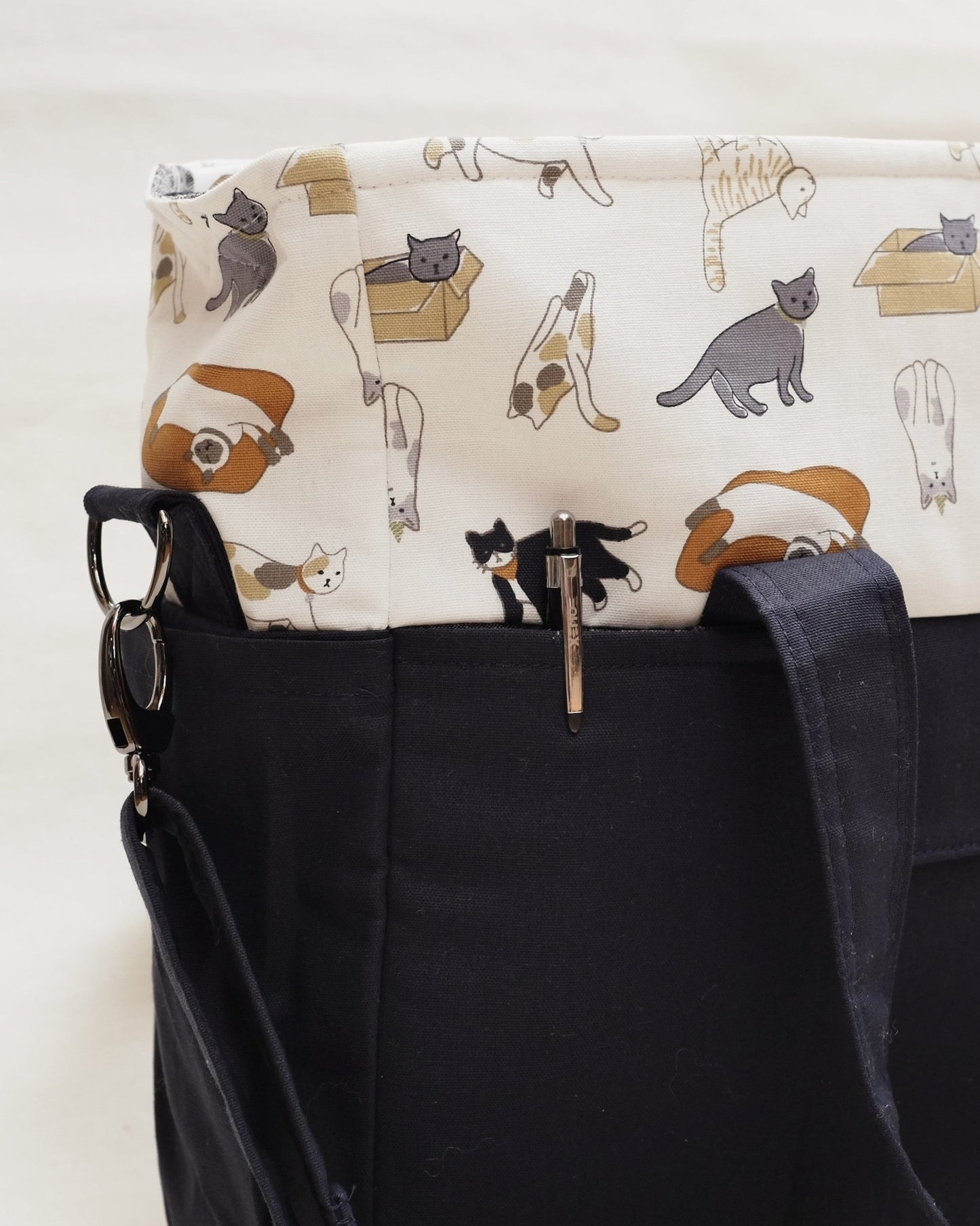 Qualicum Bag PDF Sewing Pattern - Thread Theory - Simplifi Fabric