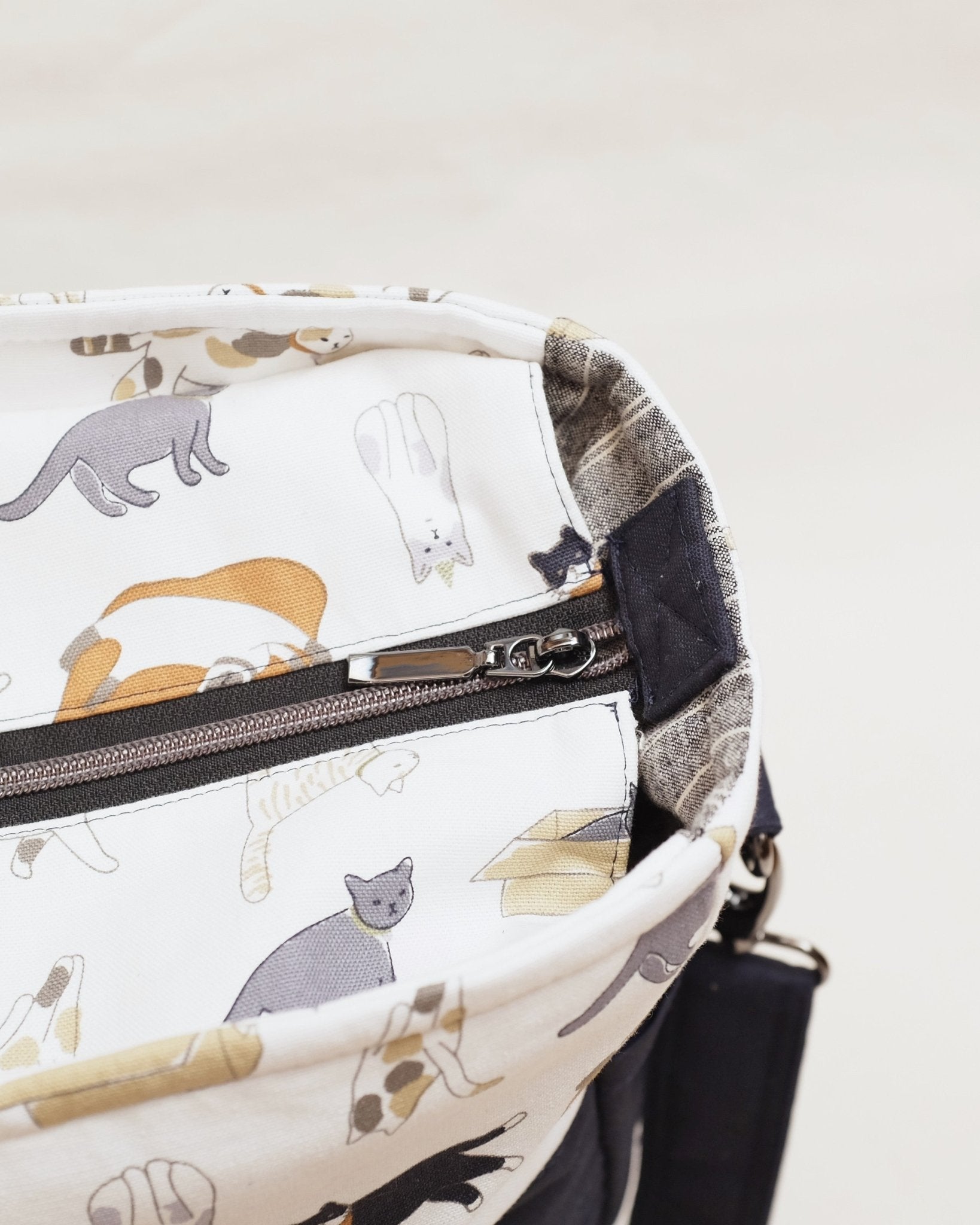 Qualicum Bag PDF Sewing Pattern - Thread Theory - Simplifi Fabric