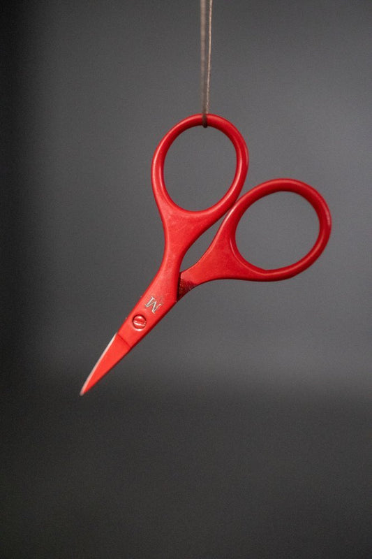 Red Baby Bow Scissors - Merchant & Mills - Simplifi Fabric
